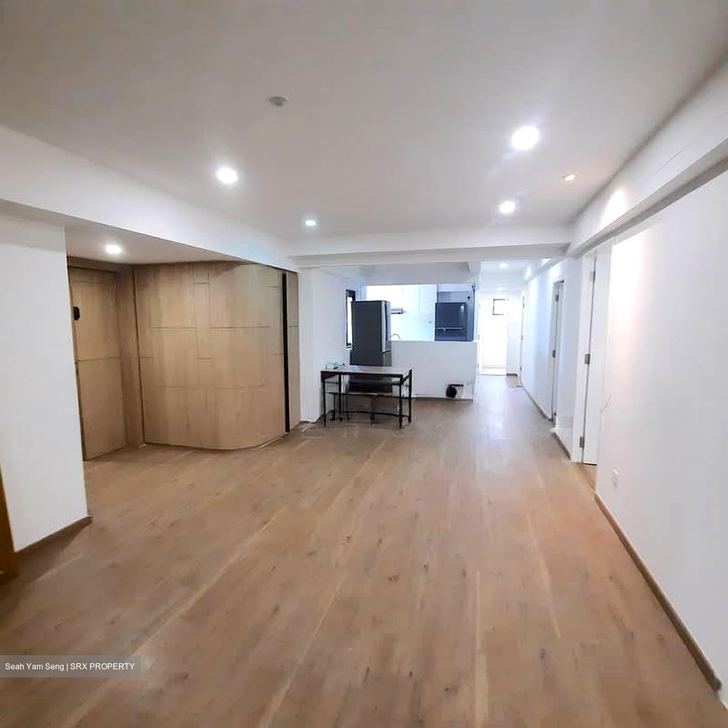 Lucky Plaza (D9), Apartment #589630511